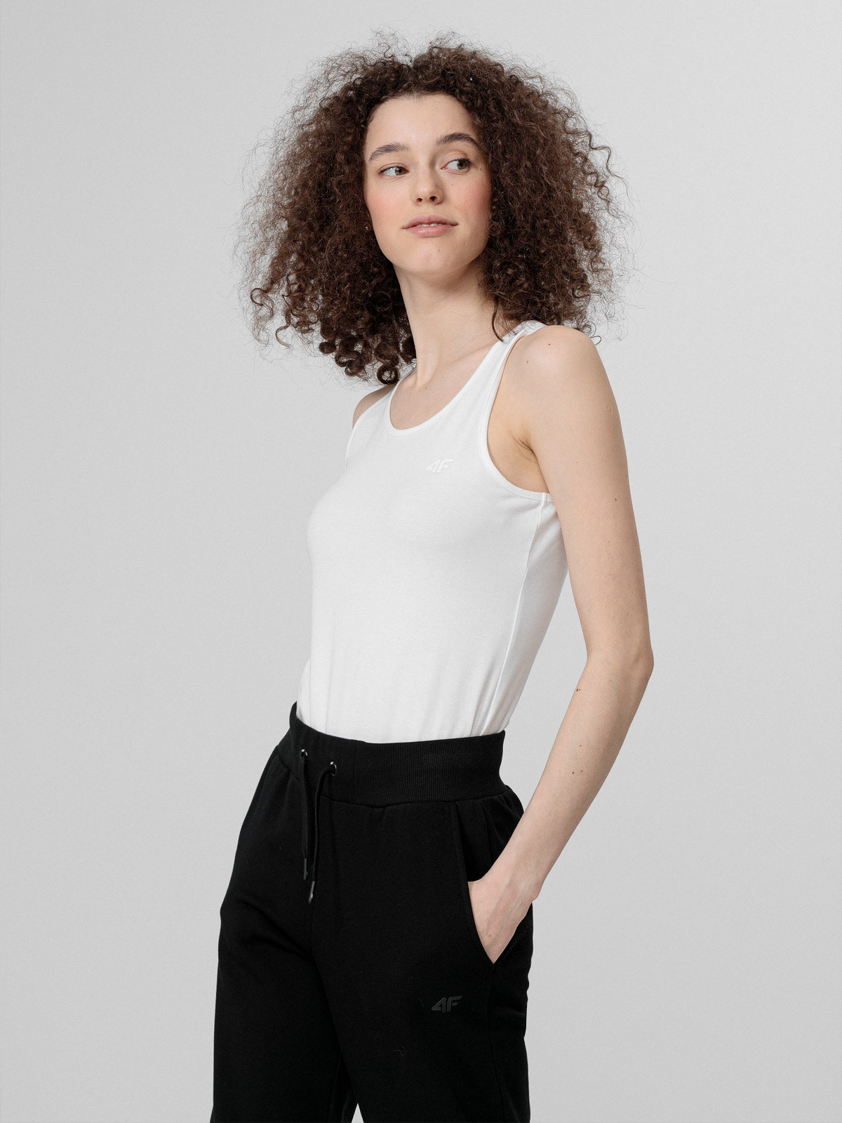 Levně 4F H4L22-TSD351 WHITE Dámské tílko