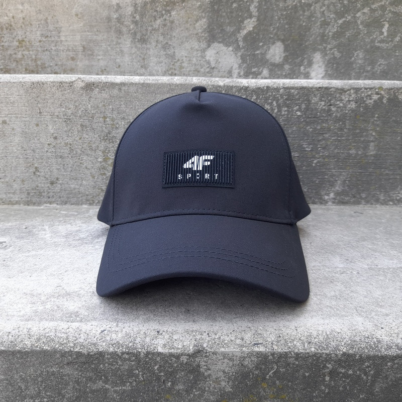 Levně 4F 4FSS23ACABM122 DEEP BLACK Kšiltovka
